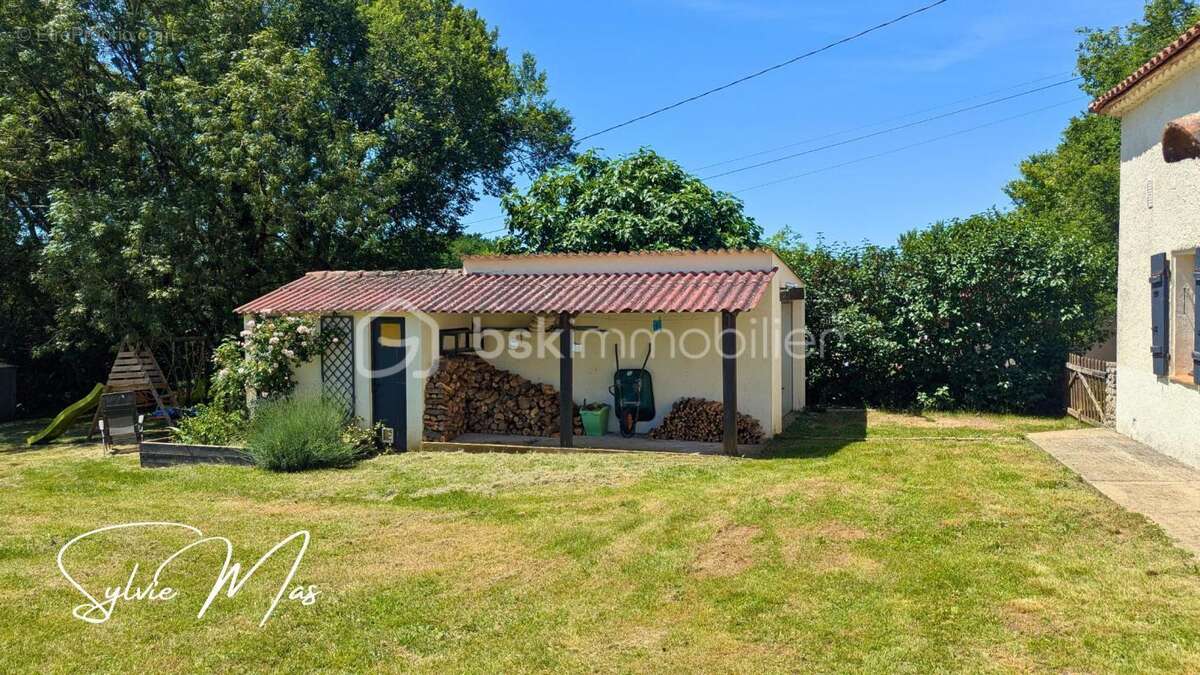 Maison à MONTAYRAL