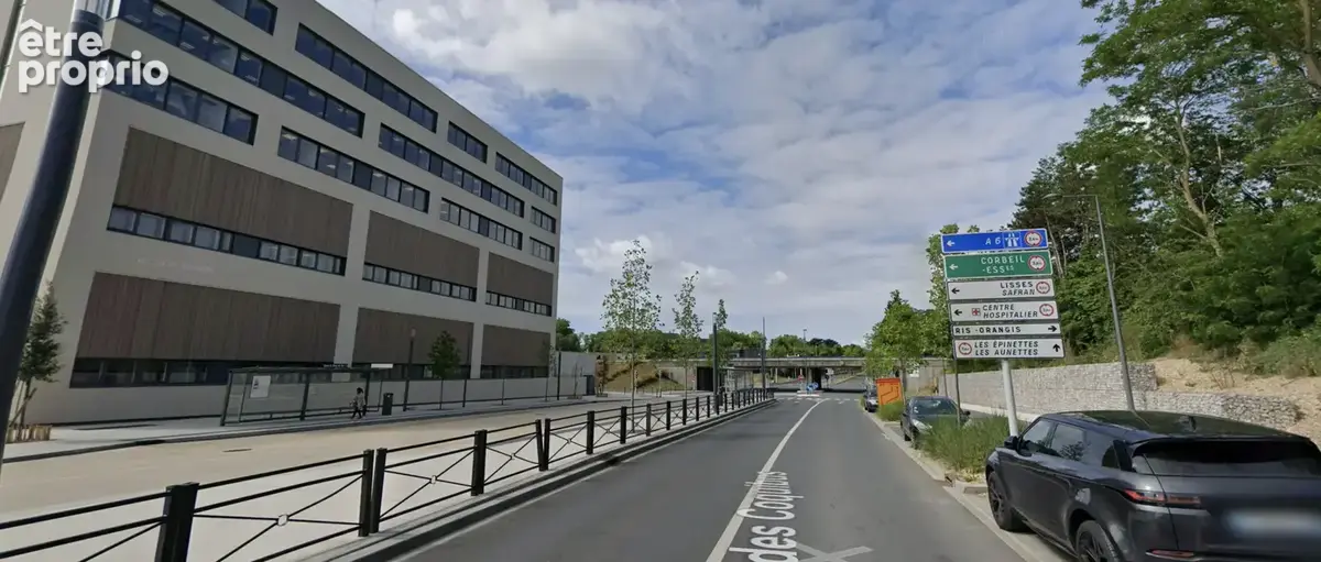 Parking à RIS-ORANGIS