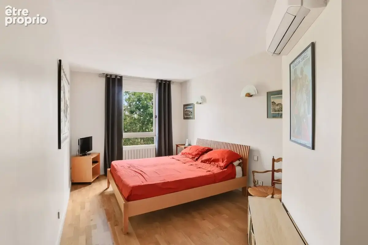 Appartement de 7 pièces - Vue dégagée sur le Rhône - photo 7