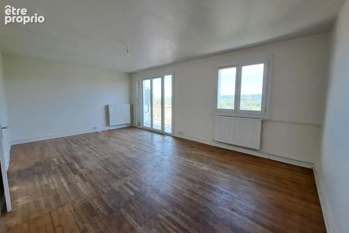 T5 de 92,8 m² à Vernaison au prix de vente de 192 200 € - photo 2