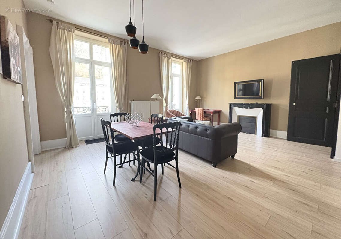 Appartement à PLOMBIERES-LES-BAINS