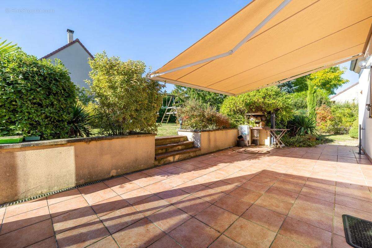 Maison à RAMBOUILLET