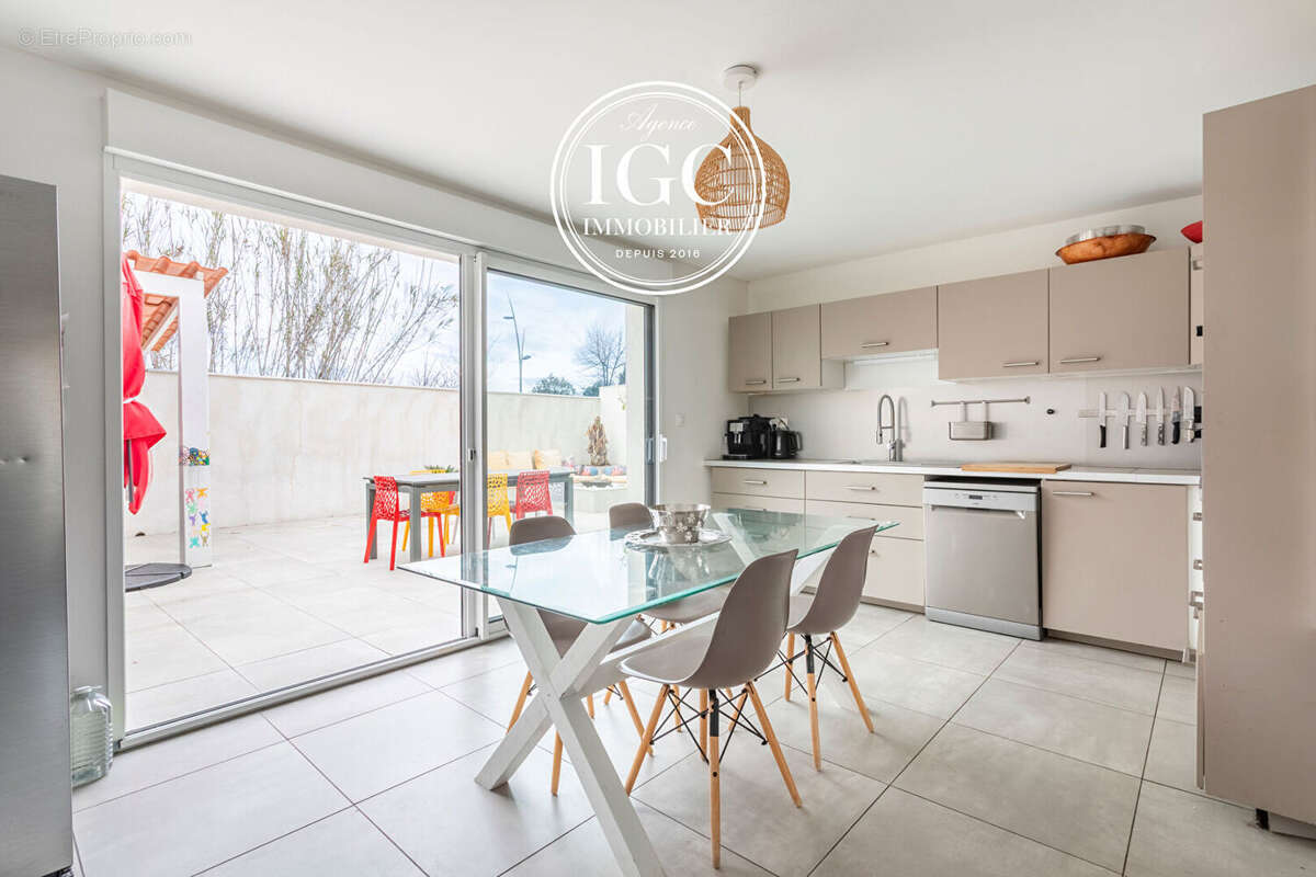 Maison à GIGNAC-LA-NERTHE