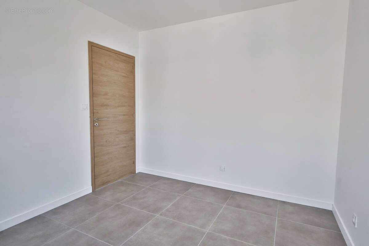 Maison Type 4 - 88 m2 habitables - Terrain 300 m2 - - photo 11