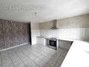 Appartement à VERCEL-VILLEDIEU-LE-CAMP