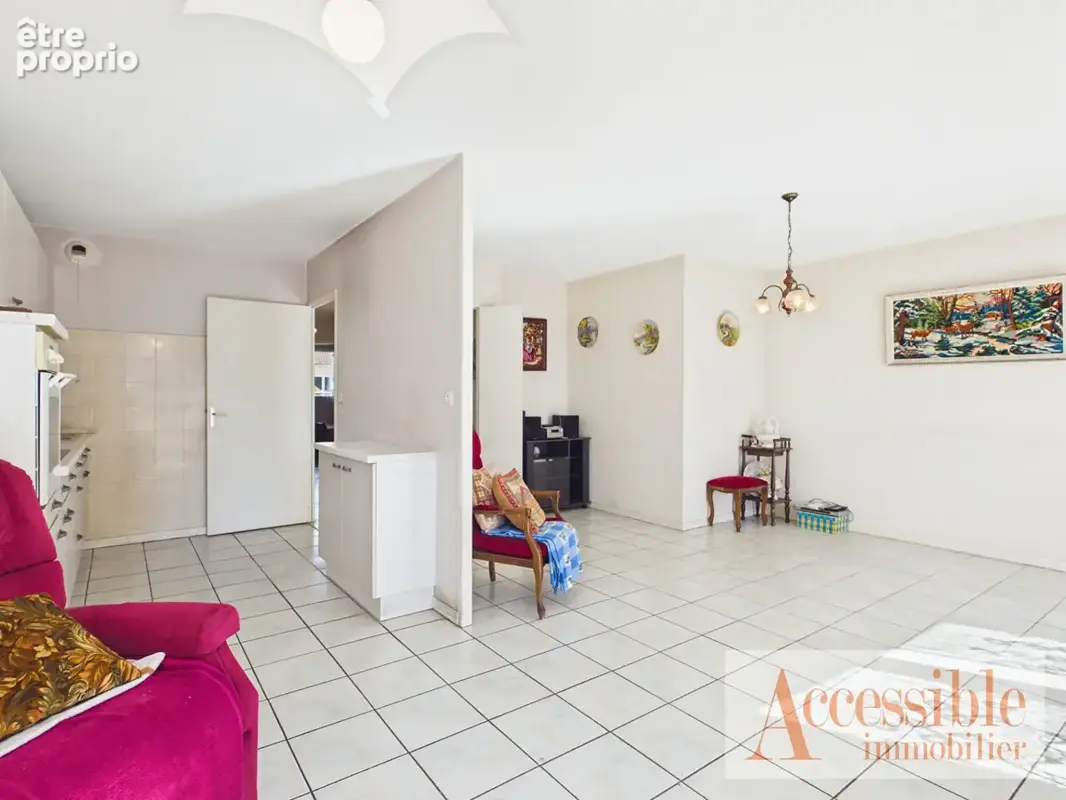 Appartement - 3 pièce(s) - 69.56 m2 - photo 2