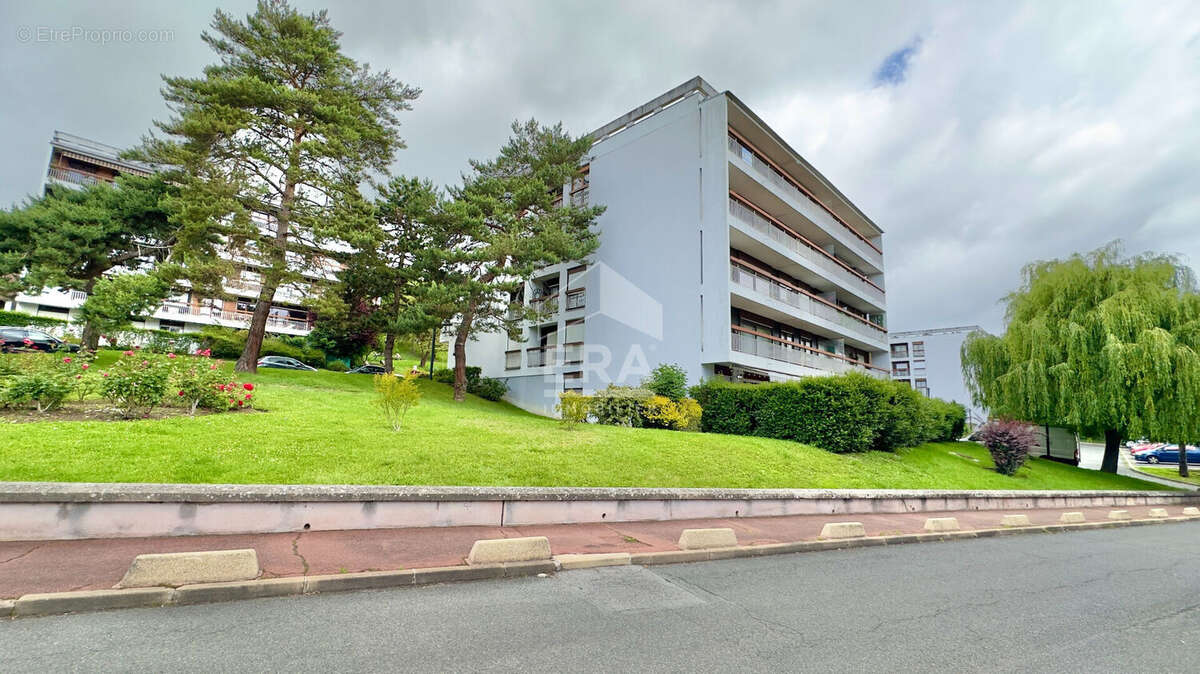 Appartement à ATHIS-MONS