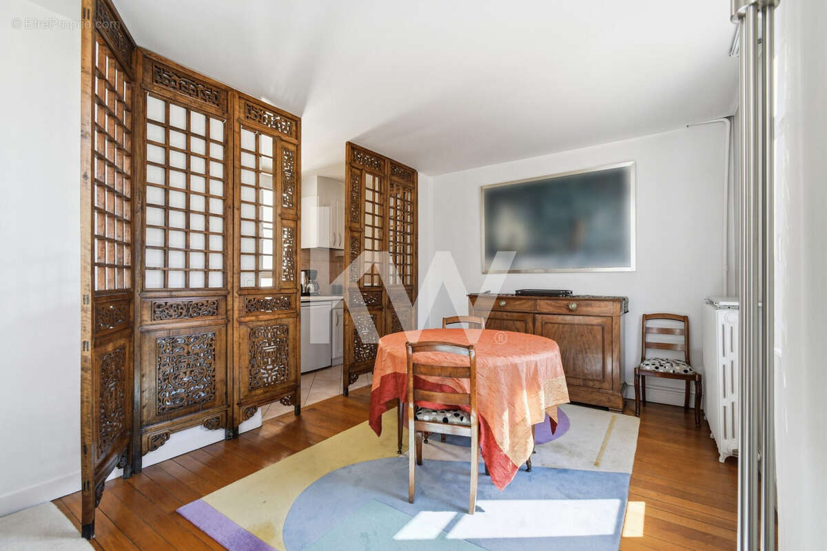 Appartement 65 m² à Paris-7e  - photo 6
