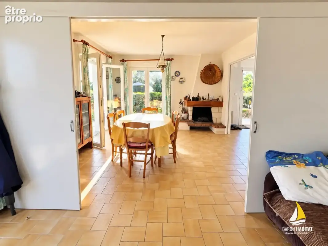 FORT-BLOQUÉ - Maison familiale de 92 m2 - 4 chambres, garage et jardin - photo 9