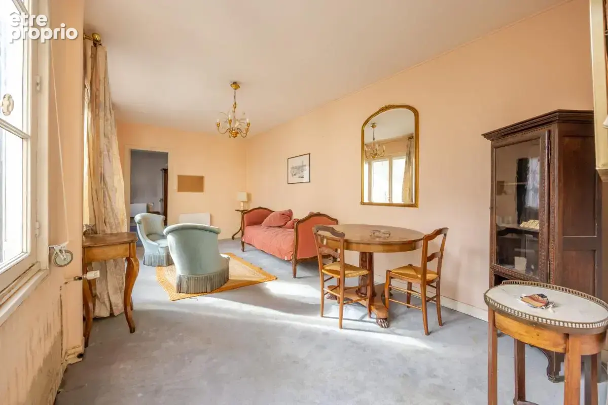 Appartement sur cour - photo 2
