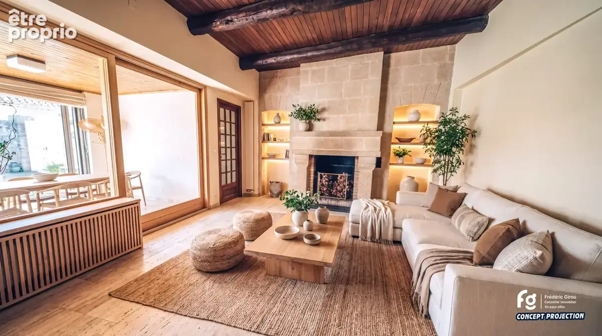Lançon-de-Provence – Maison de charme T5 de 150 m² avec patio, terrasse panoramique, studio et garage - photo 6