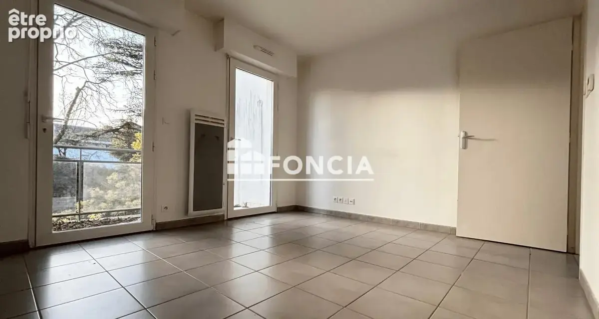 EXCLUSIVITÉ FONCIA  entre ÉDIT DE NANTES et LAMORICIÈRE : studio de 25,38 m2 avec grand balcon donnant sur jardin, idéalement si - photo 3