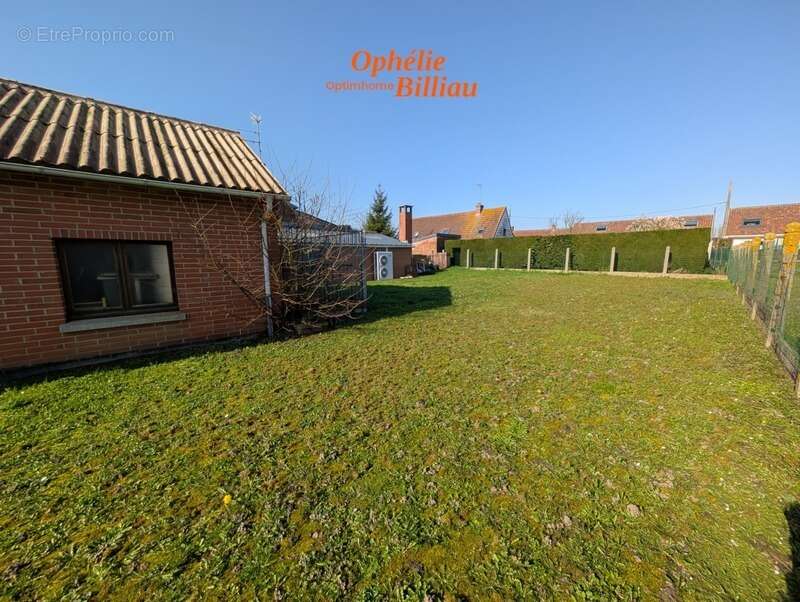 Maison à STEENBECQUE