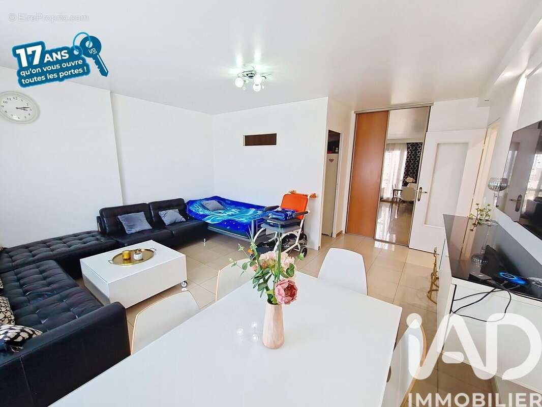 Photo 2 - Appartement à L'ILE-SAINT-DENIS