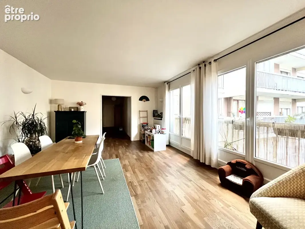 18ème - Proche Jules Joffrin - 5P 3CH 105M2 - photo 5