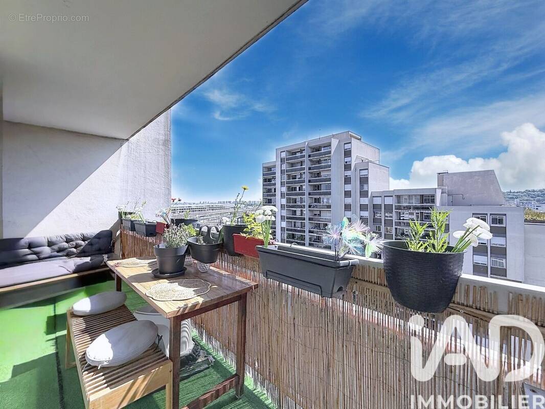 Photo 1 - Appartement à PANTIN