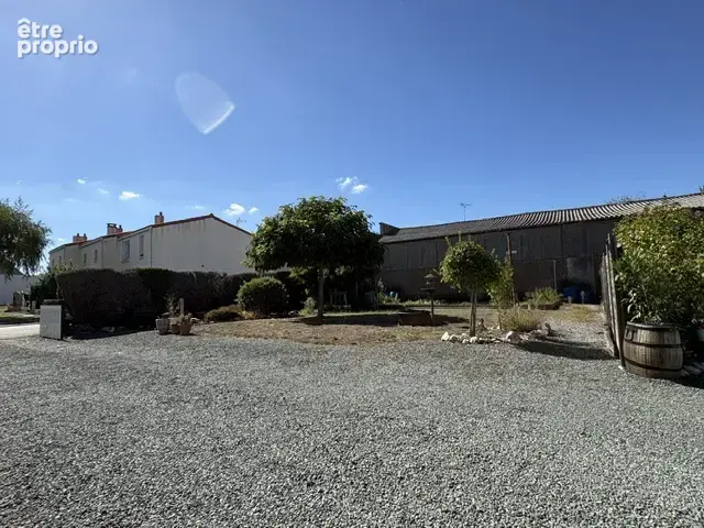 Maison à Vendre à Vendrennes 111 m2 129000€ Frais d'agence inclus - photo 18