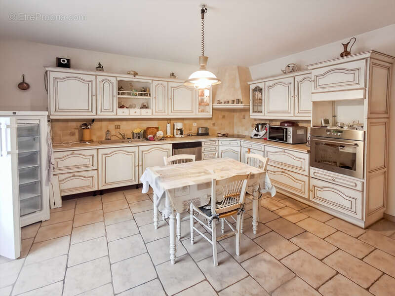 Maison à BOUGLAINVAL