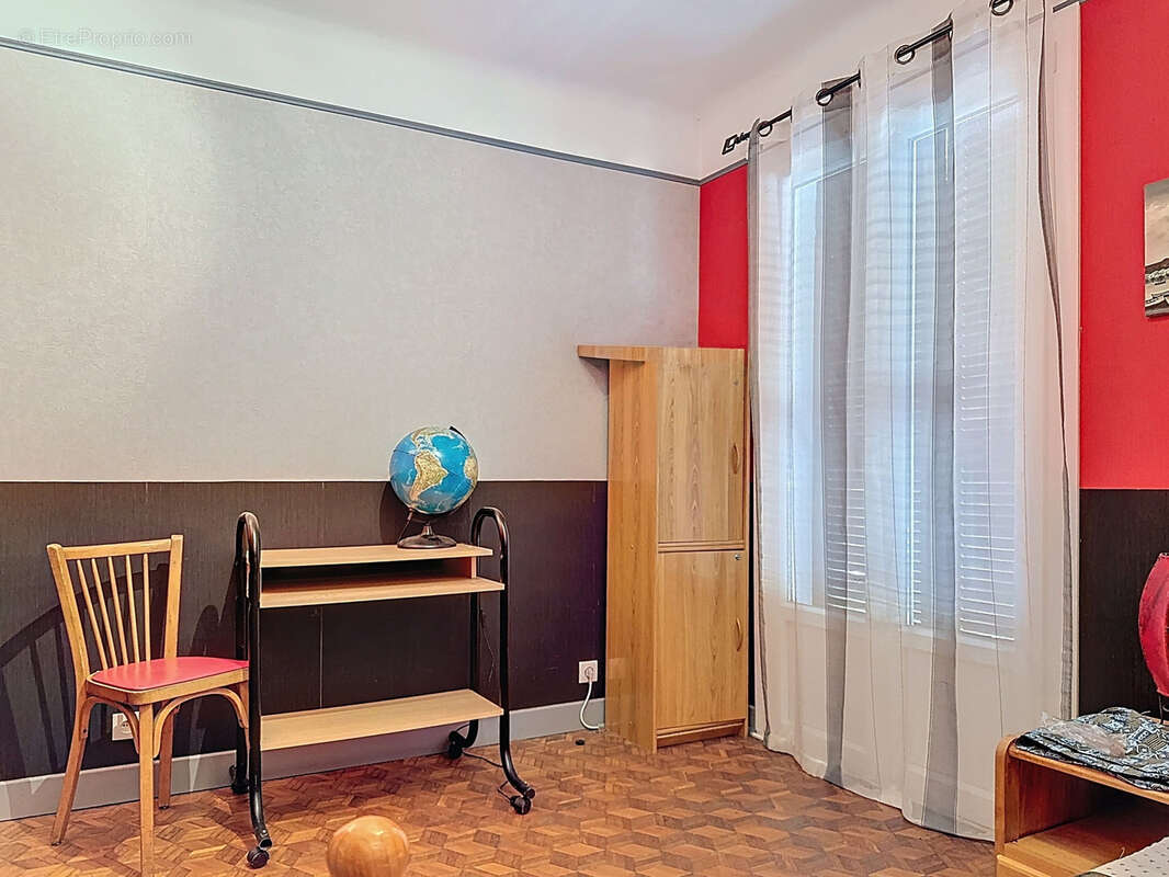 Maison à MONTMIRAIL