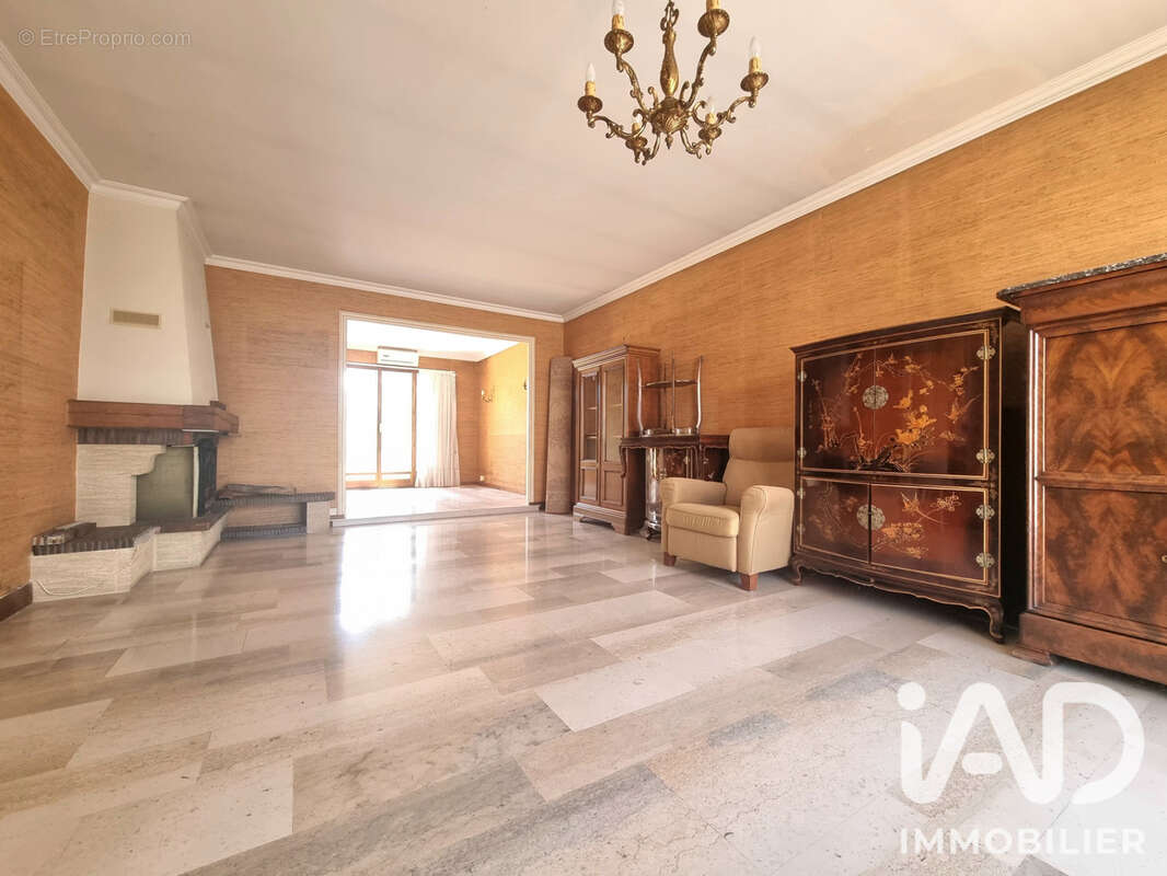 Maison 129 m² à Yerres  - photo 3