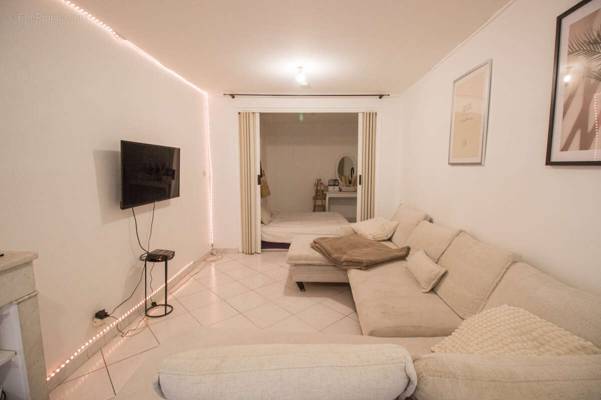 À Vendre   Immeuble sur le Port de Sanary-sur-Mer - photo 6
