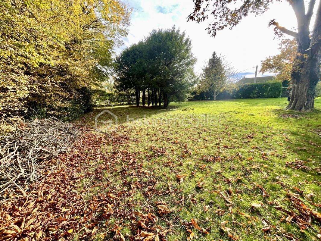 Terrain à CHAUMONT-EN-VEXIN