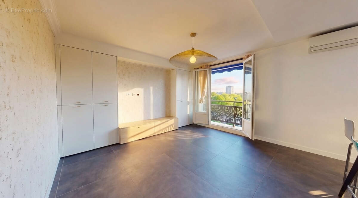 Appartement Grenoble 4 pièce(s) 66 m2 - photo 2