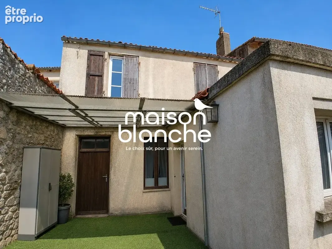 Maison 6 pièces 194 m² à vendre à Parthenay (79200) - photo 9