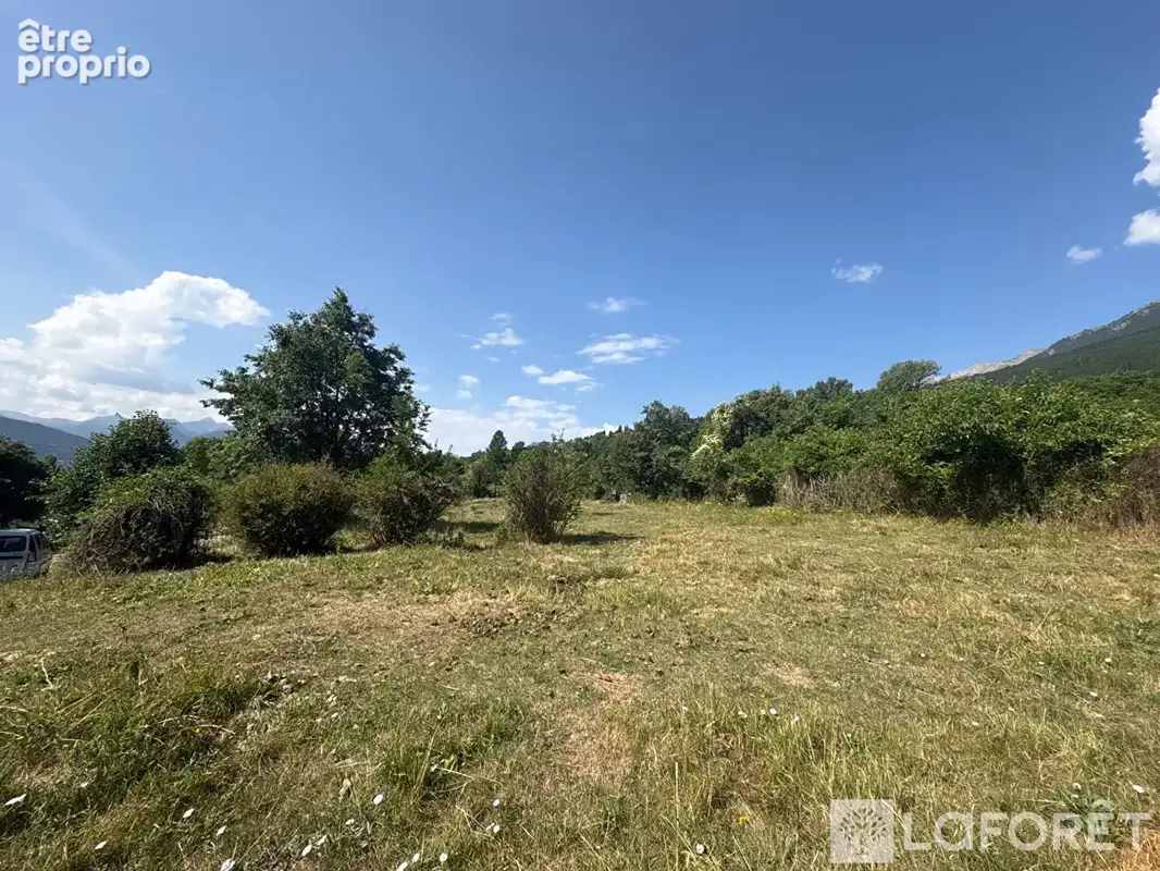 ** terrain 744 m² - châteauroux les alpes - photo 3