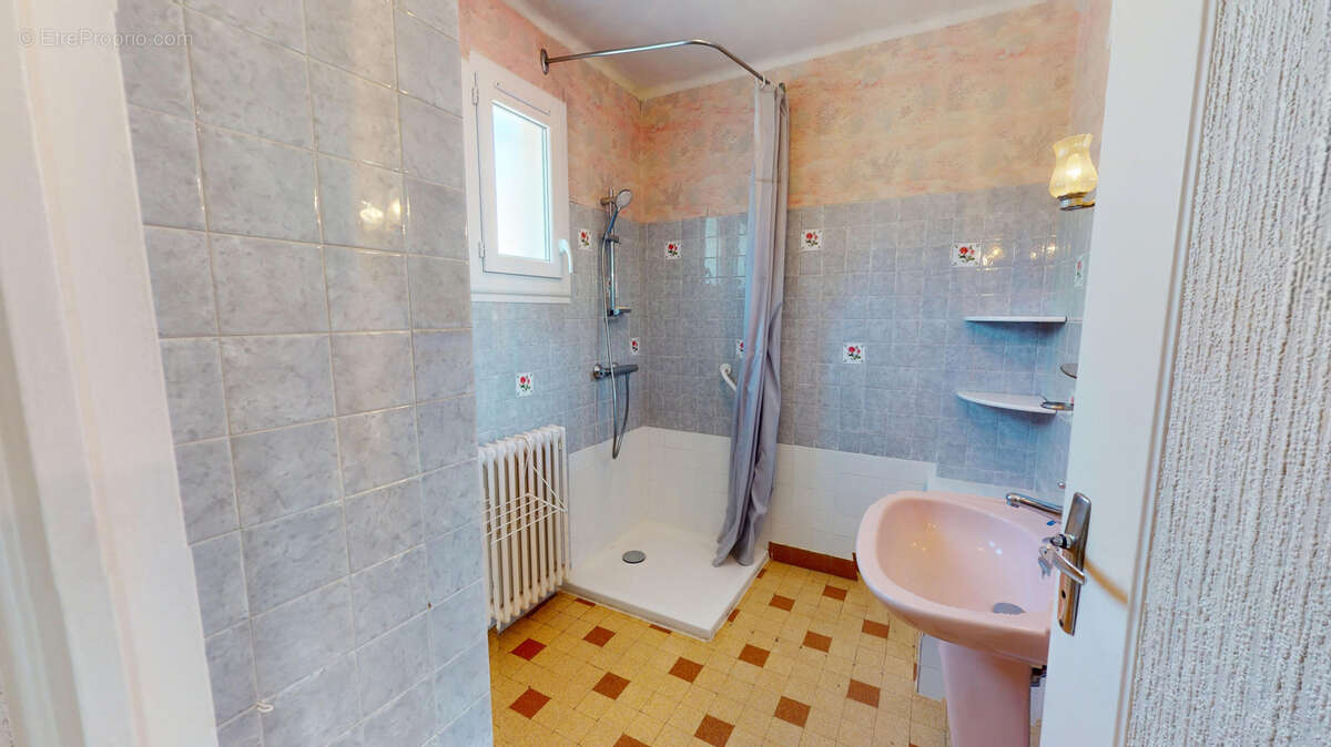 Maison à SAINT-APOLLINAIRE