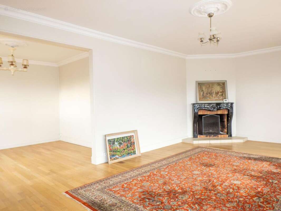 Maison 125 m² à Argenteuil  - photo 2