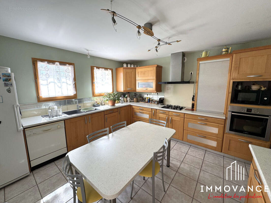 Maison à LES MATELLES