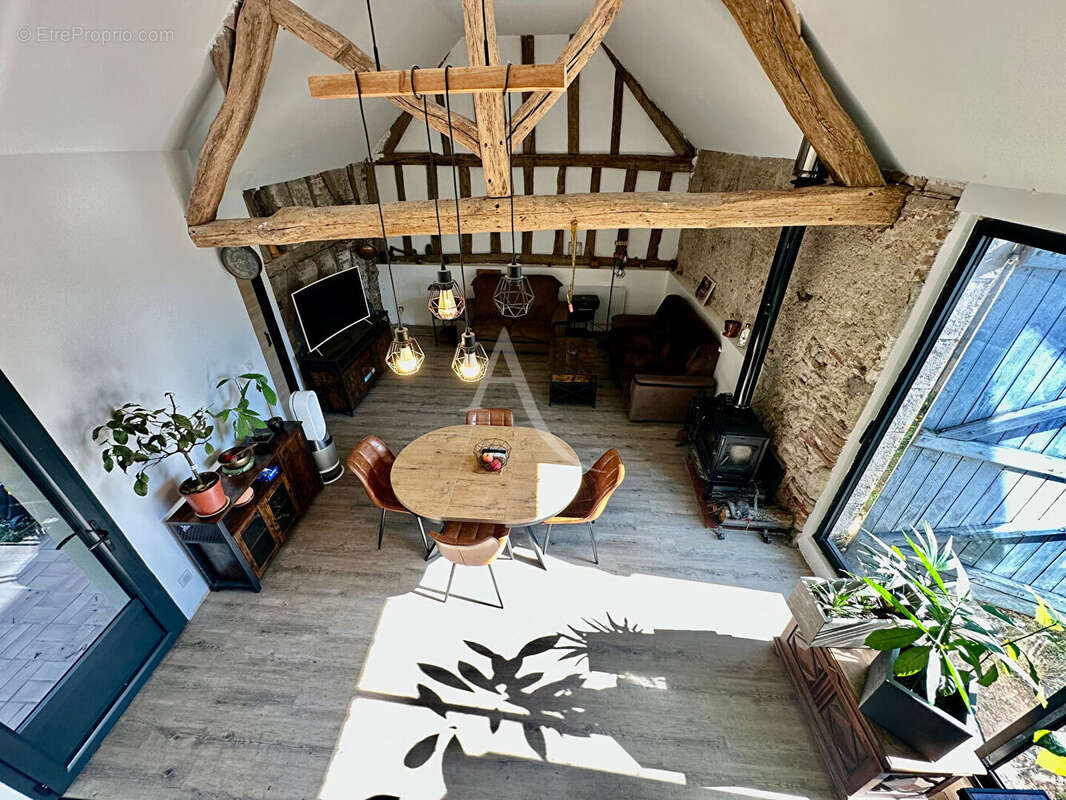 Maison de charme à vendre à Sandillon (45640) - photo 11