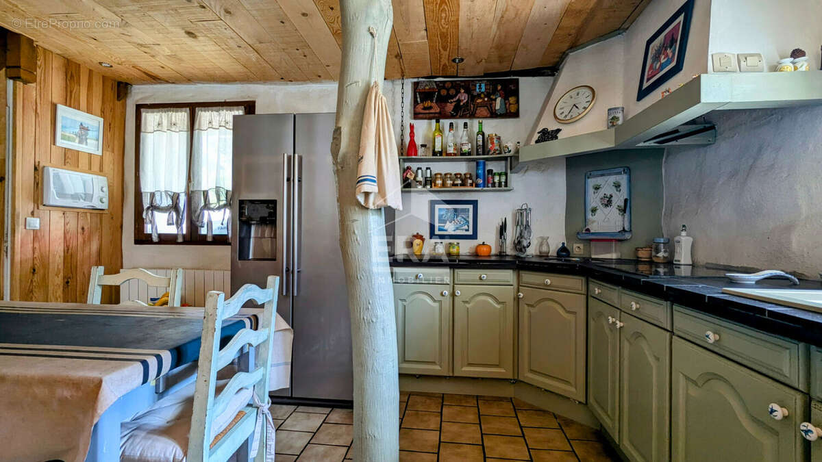 Maison à ARCIZANS-AVANT