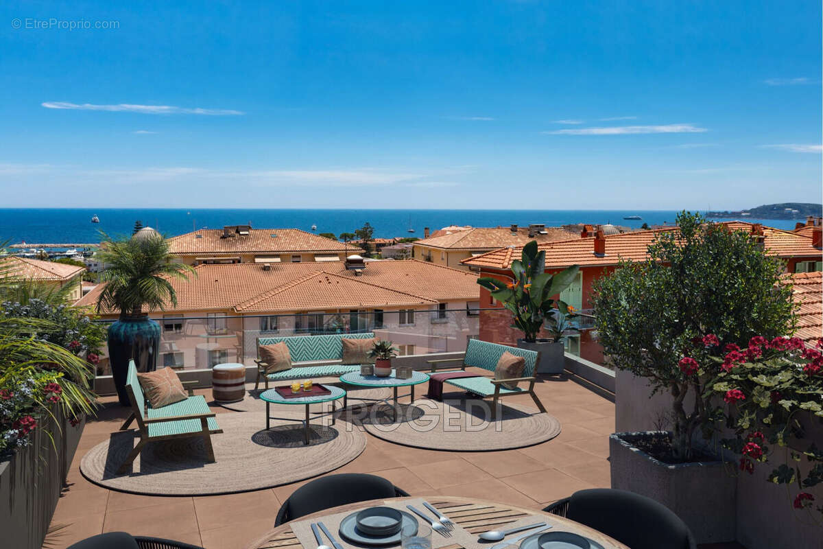 Appartement à BEAULIEU-SUR-MER