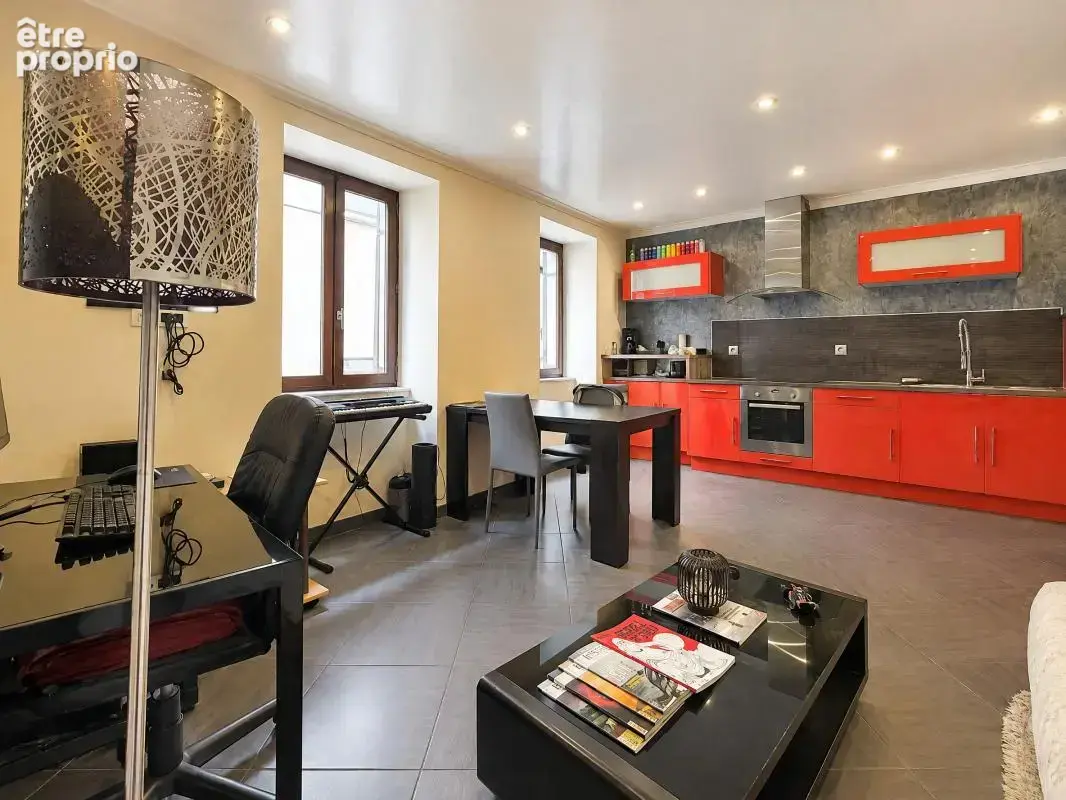 Appartement - 1 Chambre - Buanderie - Garage double - Au cœur de la ville - Proche toutes commodités - photo 6