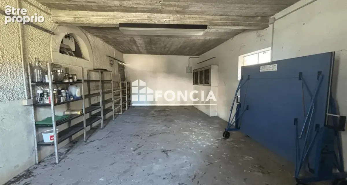 Garage à Pau – 27,80 m² - photo 2