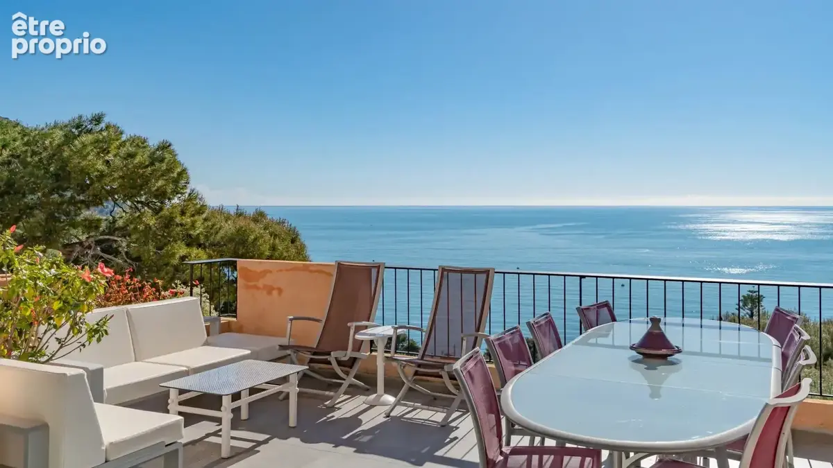 Èze - bord de mer - villa 7 pièces - photo 4