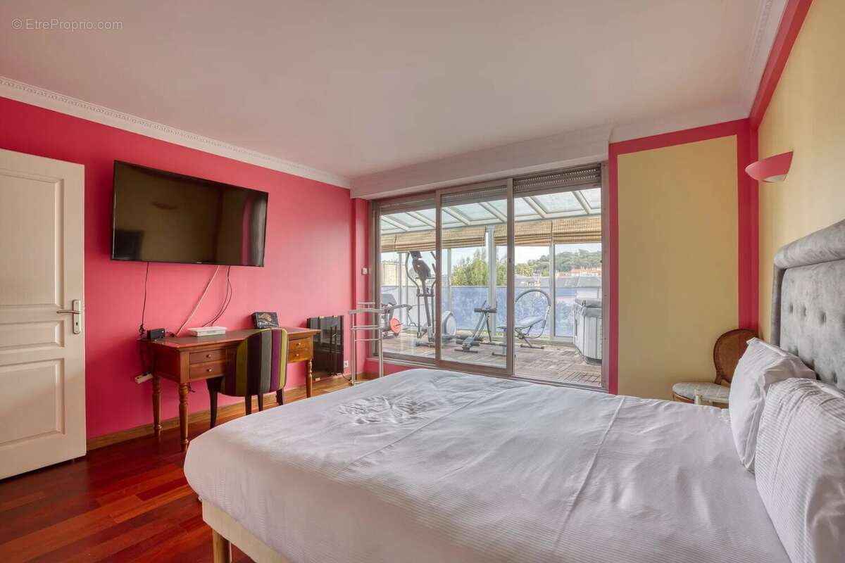 Appartement à VERSAILLES