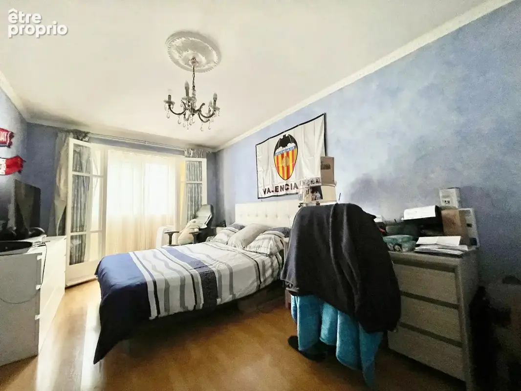 Maison 10 pièces 238 m² à vendre à Neuilly-Plaisance (93360) - photo 5