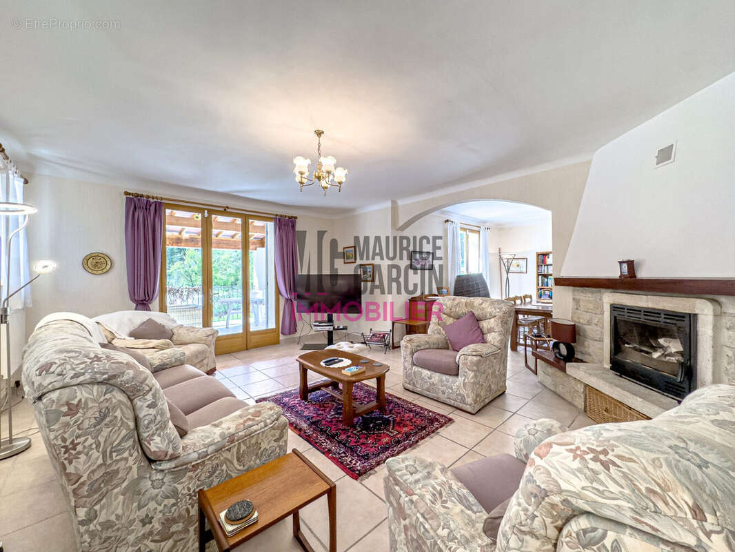 Maison à MALEMORT-DU-COMTAT