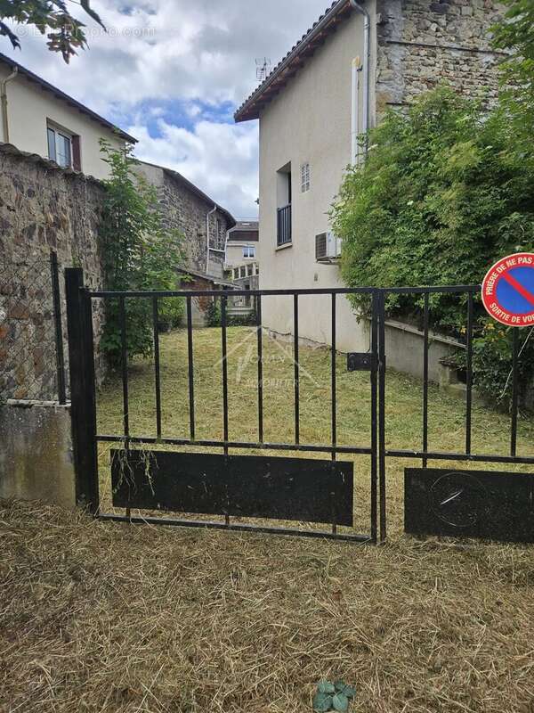 Maison à CHATELGUYON