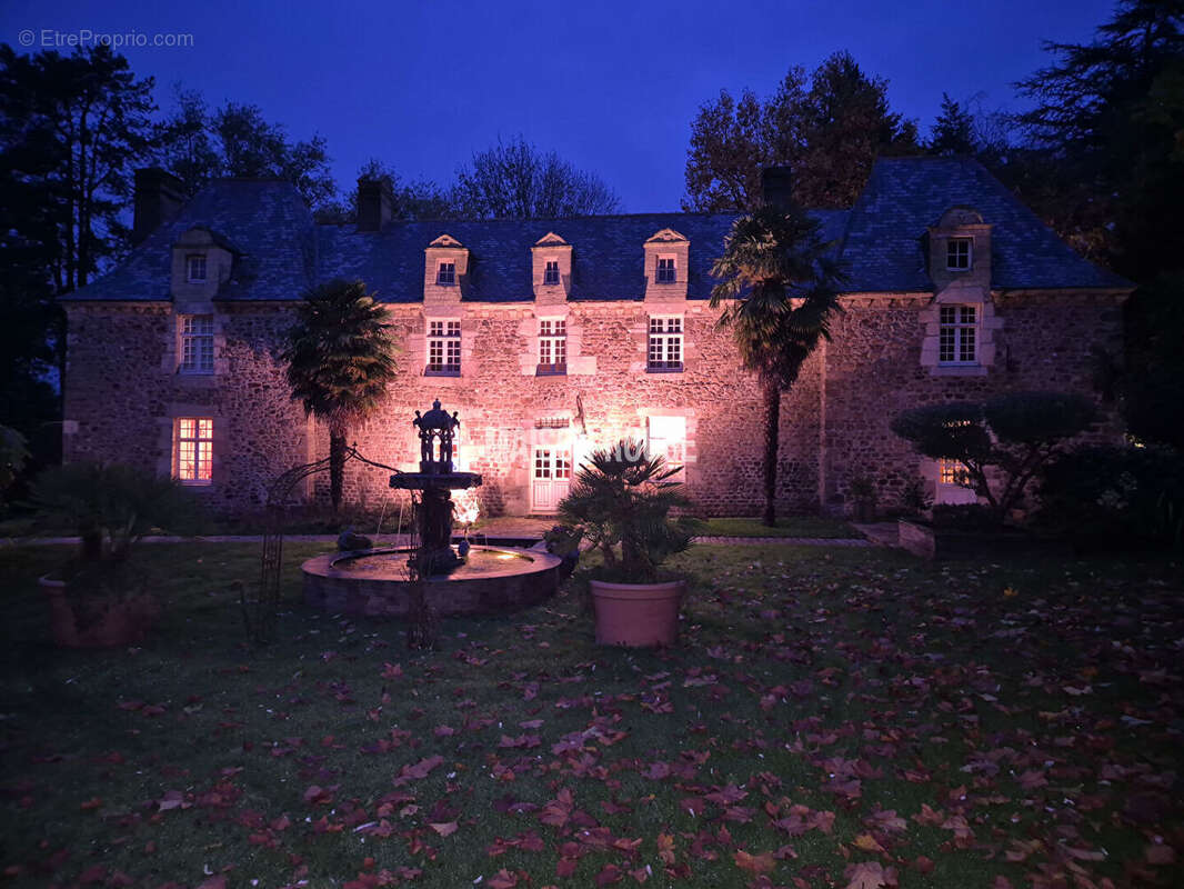 Maison à BECHEREL