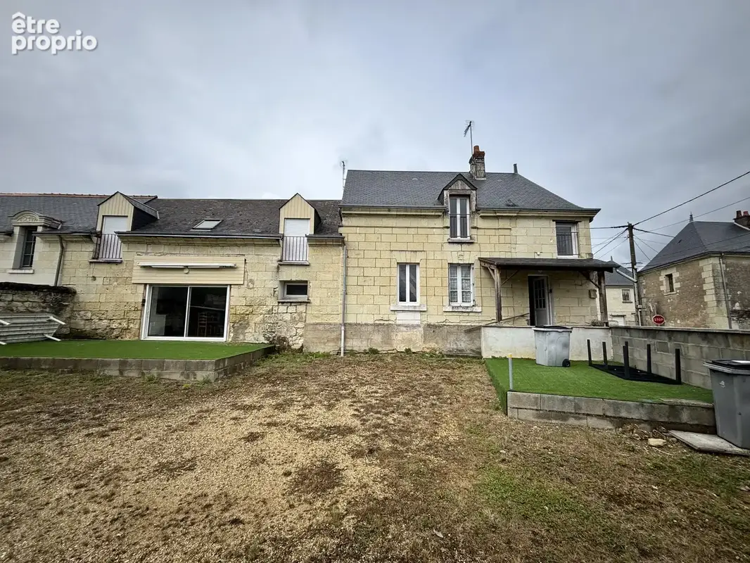 Maison à SAVIGNY-EN-VERON
