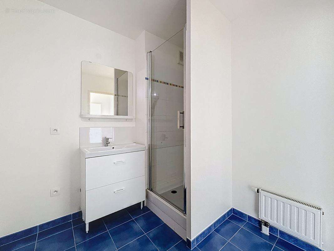 Appartement à MONTIGNY-LE-BRETONNEUX