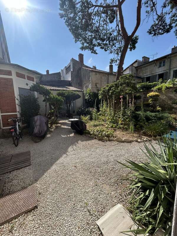 Appartement 33 m² à La Rochelle  - photo 3