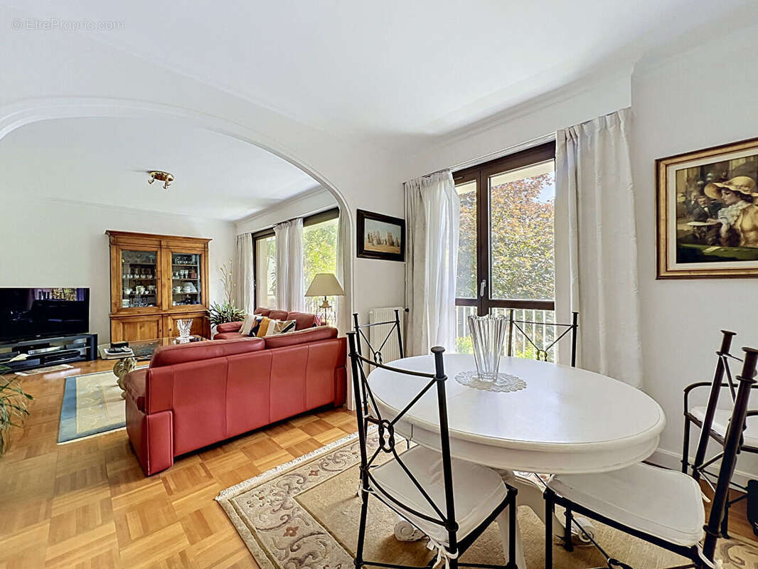 Appartement à FONTENAY-AUX-ROSES
