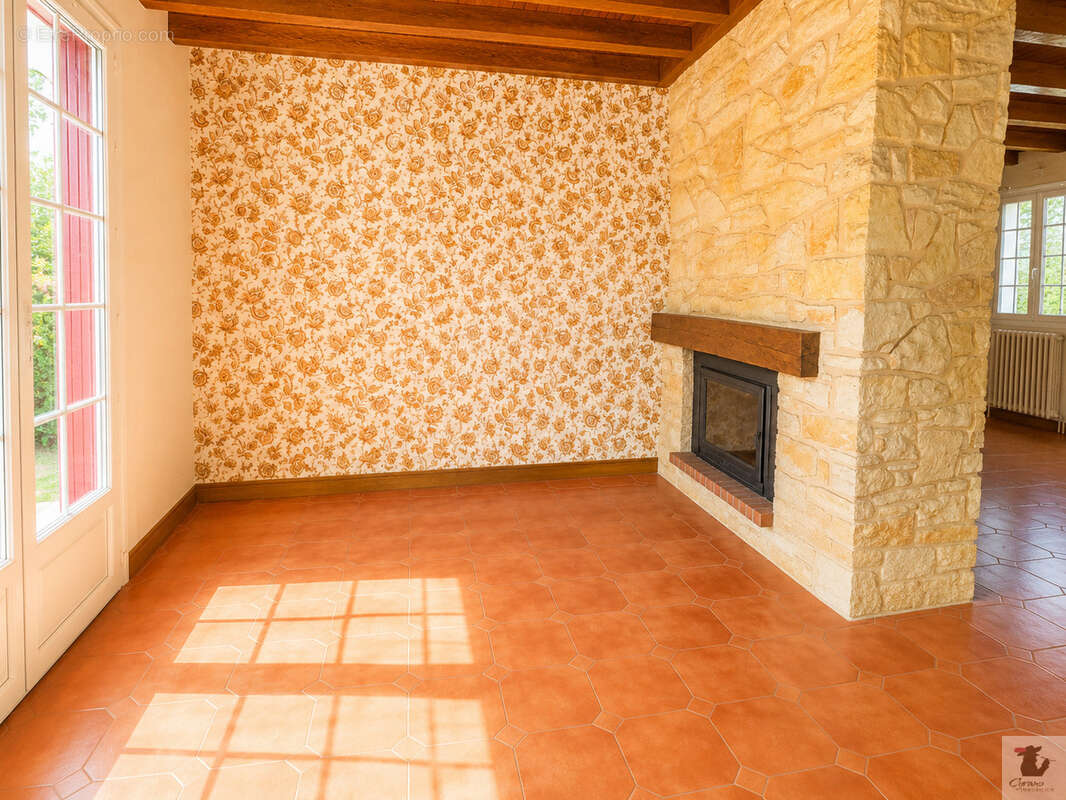 Maison traditionnelle 105.m2, avec dépendances sur parc arboré de 4780 m2 clos - photo 4