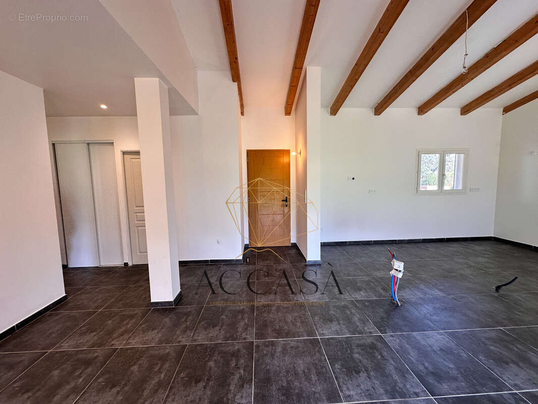 Maison à PORTO-VECCHIO