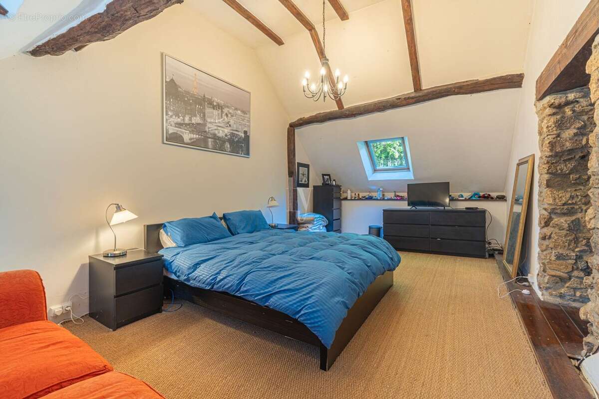 Maison à SAINT-AMAND-JARTOUDEIX